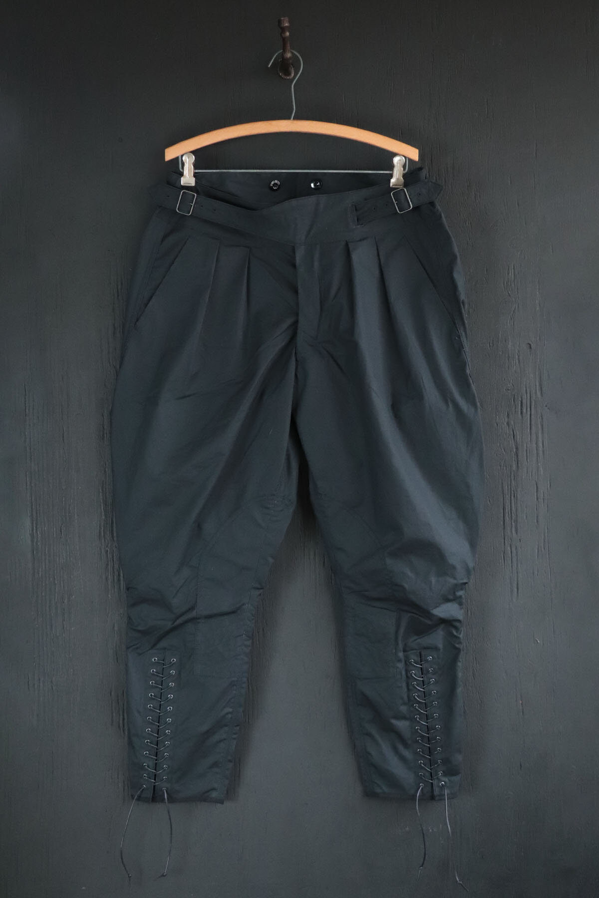 2021aw29.jpg